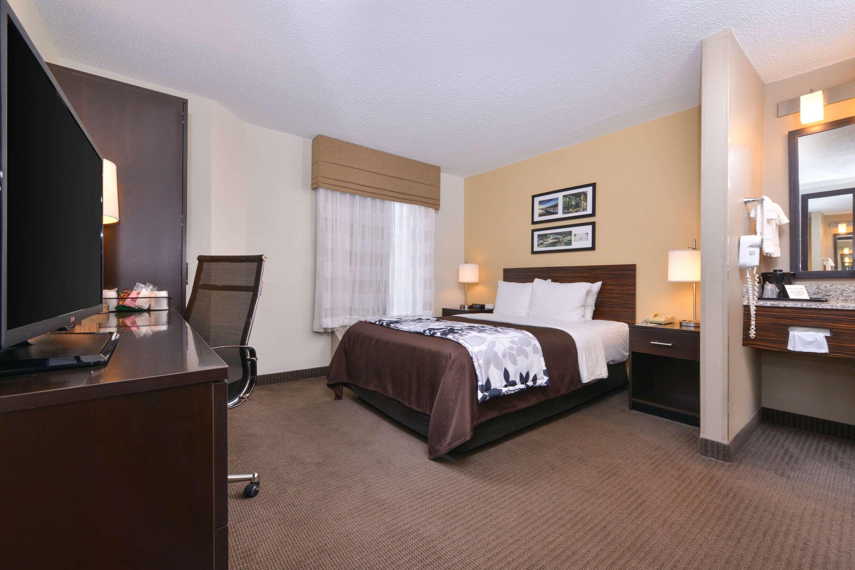 Sleep Inn Fayetteville North Екстериор снимка