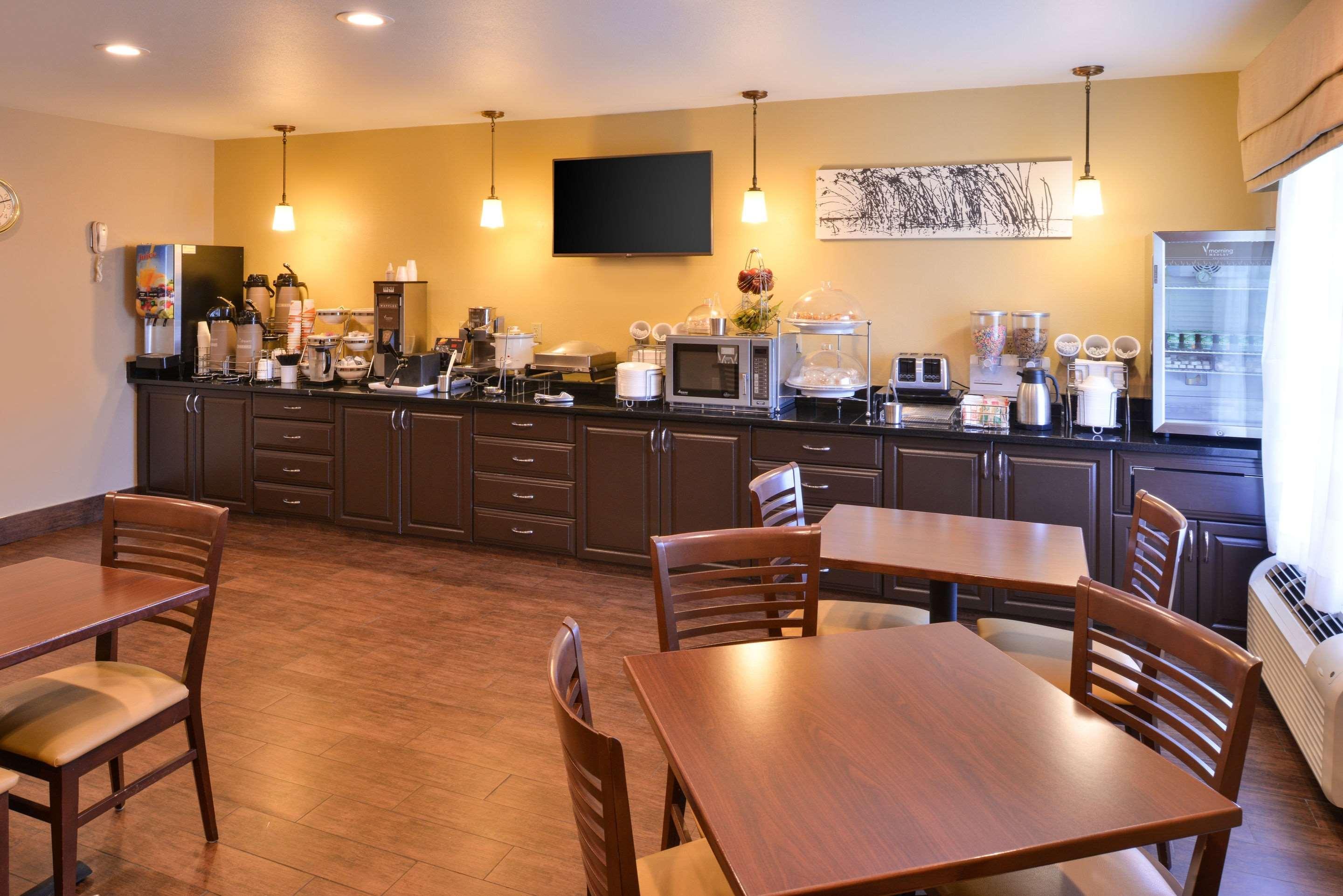 Sleep Inn Fayetteville North Екстериор снимка
