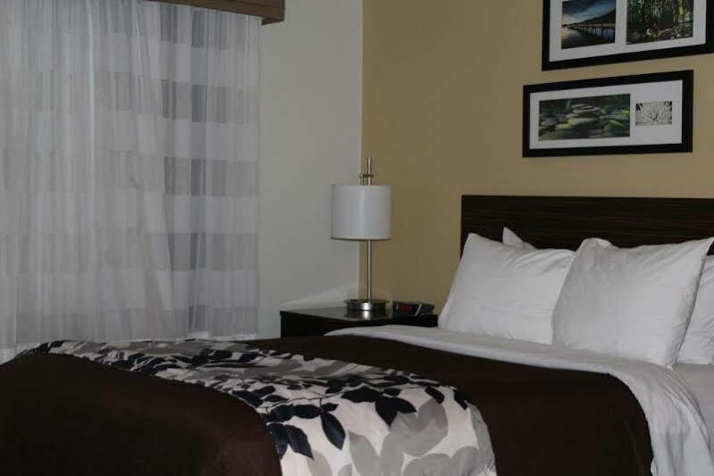 Sleep Inn Fayetteville North Екстериор снимка
