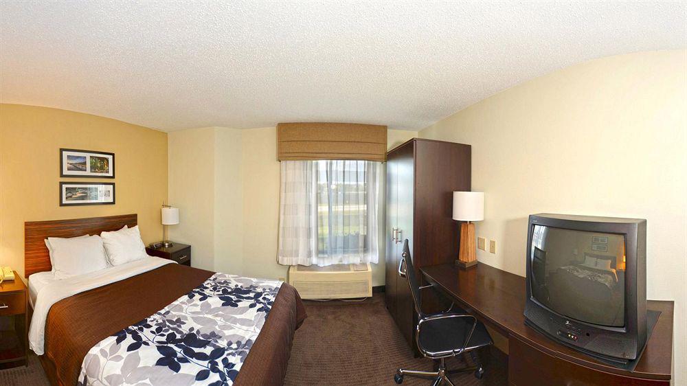 Sleep Inn Fayetteville North Екстериор снимка